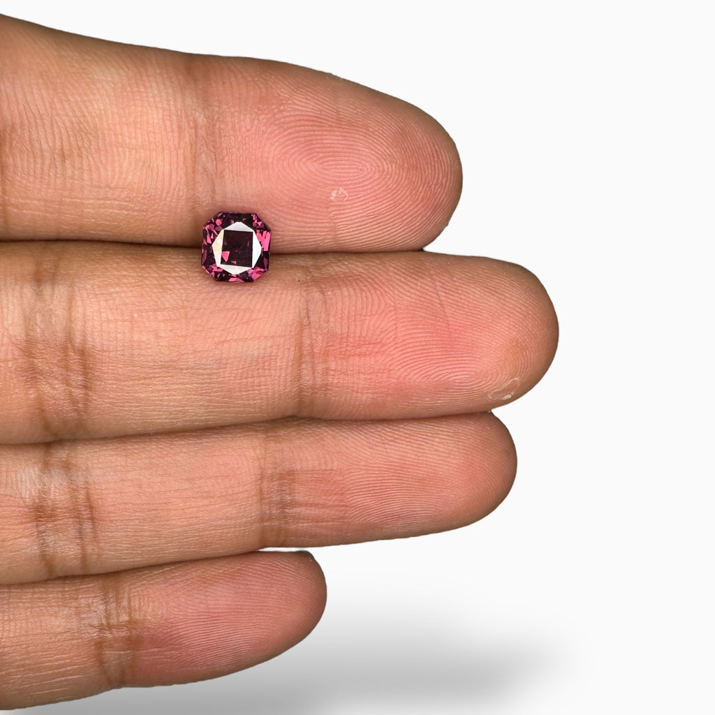 Natural Red Spinel Stone 1.29 Carats Asscher Cut (6.2 mm)