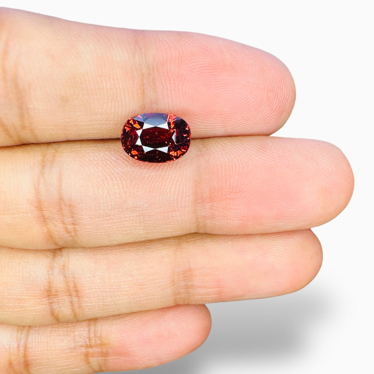 Natural Spessartite Garnet Stone 5.06 Carats Oval Shape Size 7.5X10.7mm