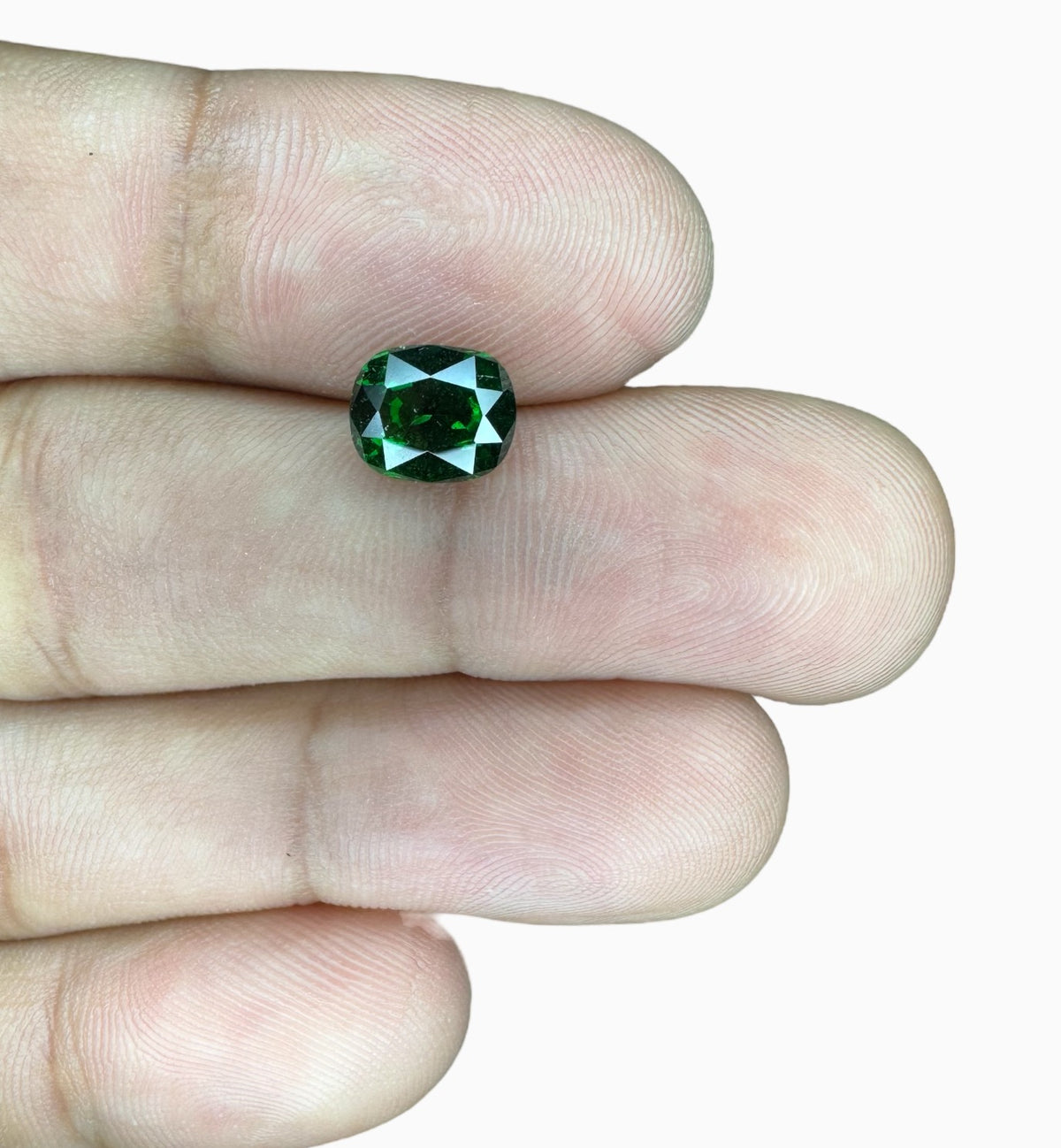 Natural Tsavorite Garnet Stone 2.23 Carats Cushion Shape 8.21 x 6.71 x 4.72 mm