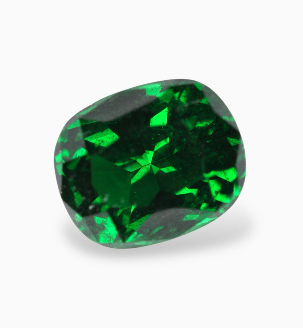 Natural Tsavorite Garnet Stone 2.23 Carats Cushion Shape 8.21 x 6.71 x 4.72 mm
