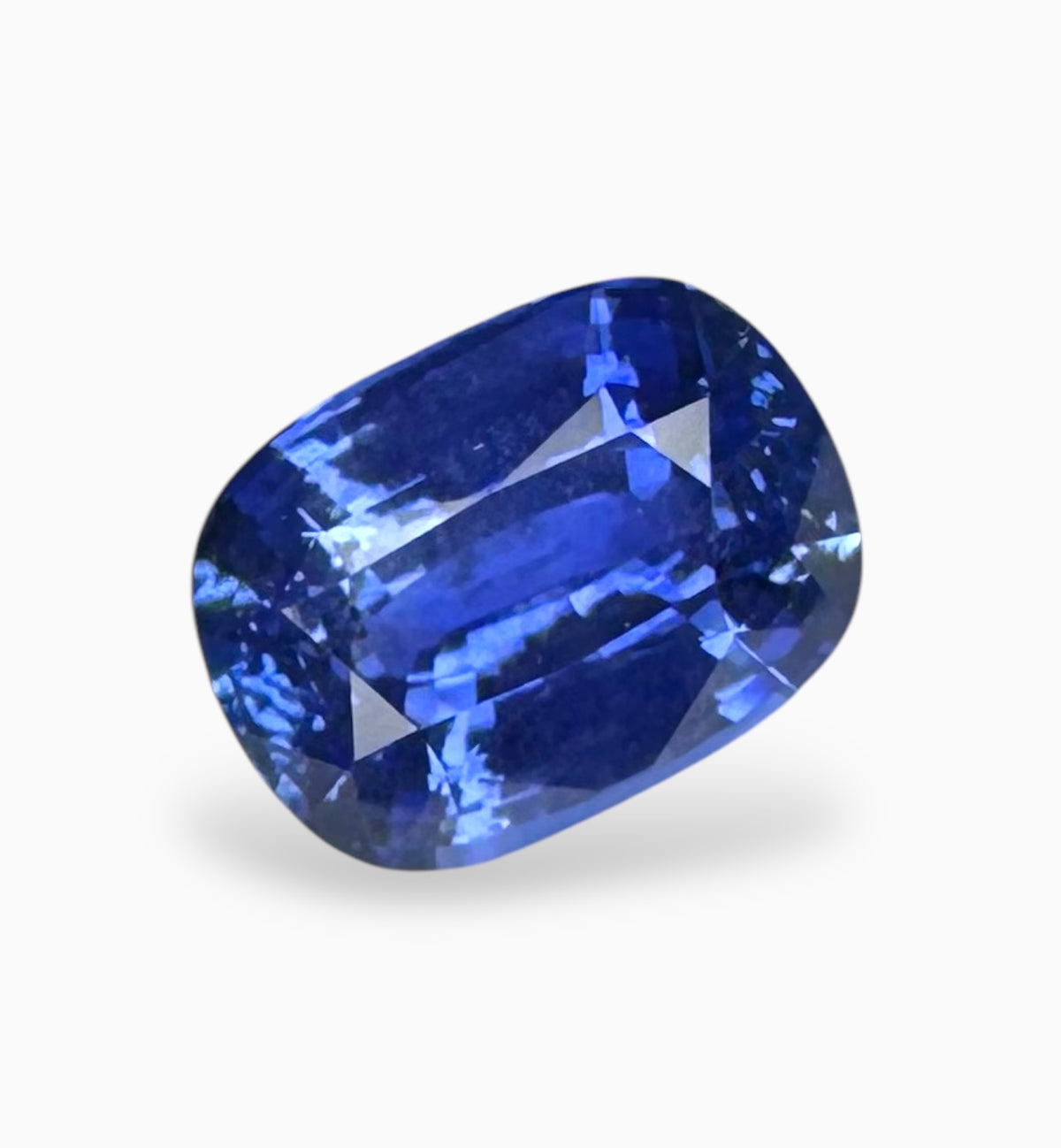 No Heat 100 % Natural Blue Sapphire Precious Stone 5.08 Carats  Cushion Cut 10.94 x 8.13 x 5.87 mm IGI Certified