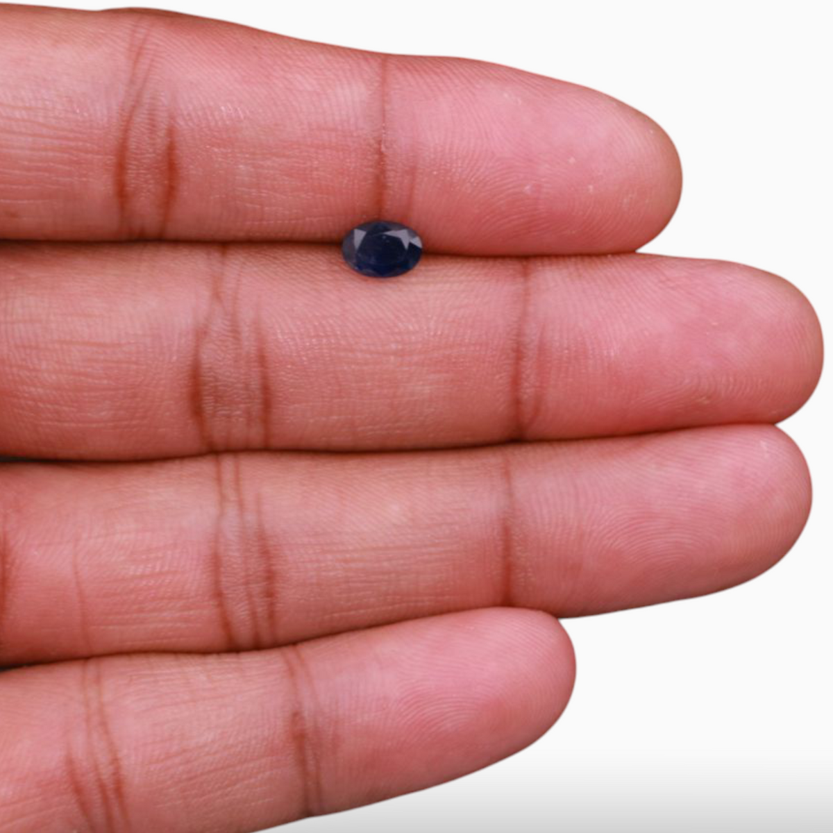 Online Sale Blue Sapphire in Oval Shape 0.99 Carats 7x5mm Size