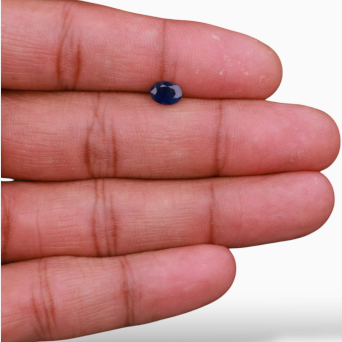 Online Sale Blue Sapphire in Oval Shape 1.11 Carats 6.8x5mm Size