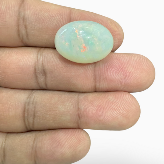 Opal Oval Stone 19.7 carat 21x15.5 mm From Ethopia