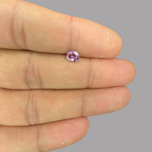 Oval Shape in Natural Pink Sapphire Gemstone 0.64 Carats & 5.8 x 4.6 mm Size
