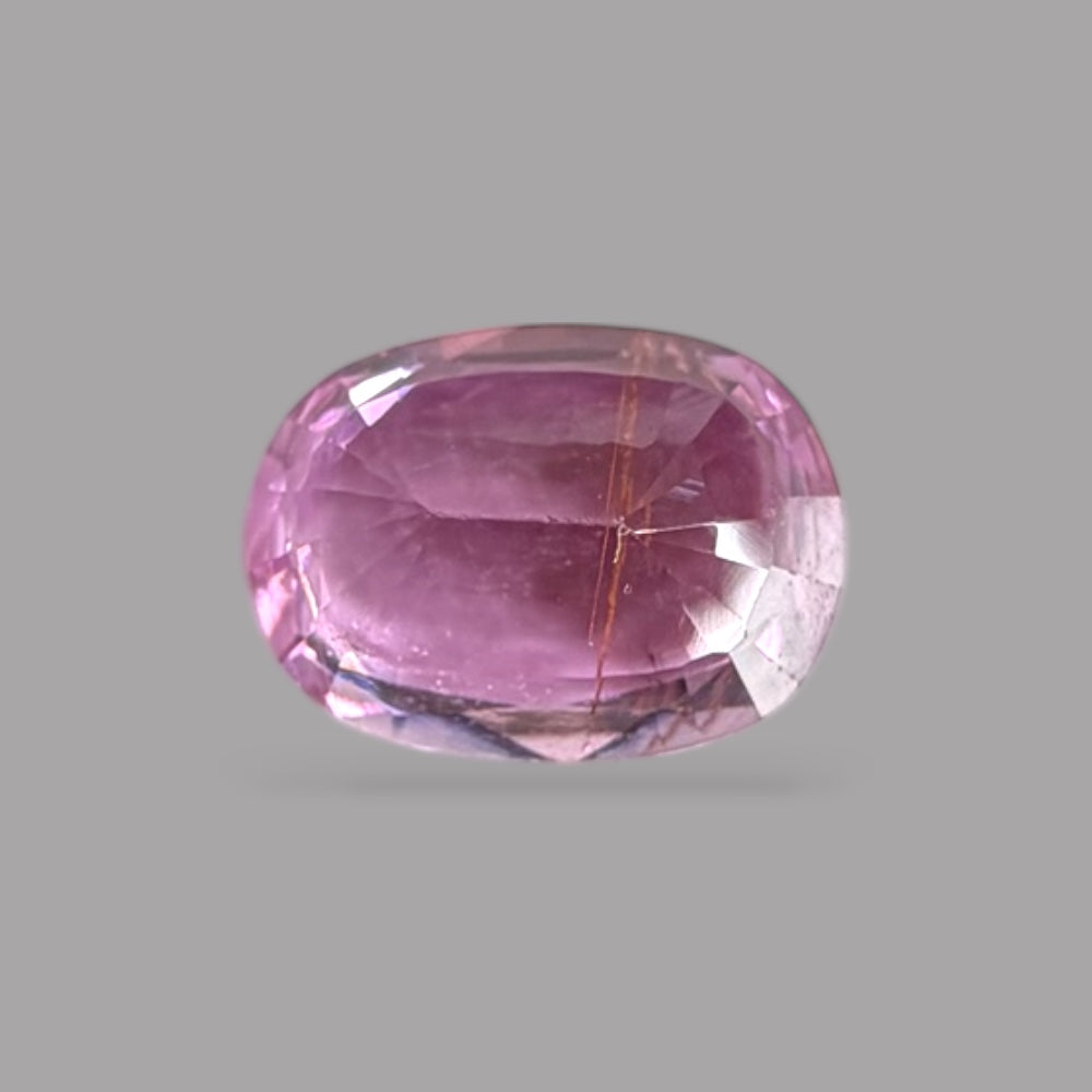 Oval Shape in Natural Pink Sapphire Gemstone 0.66 Carats & 6.2 x 4.76 mm Size
