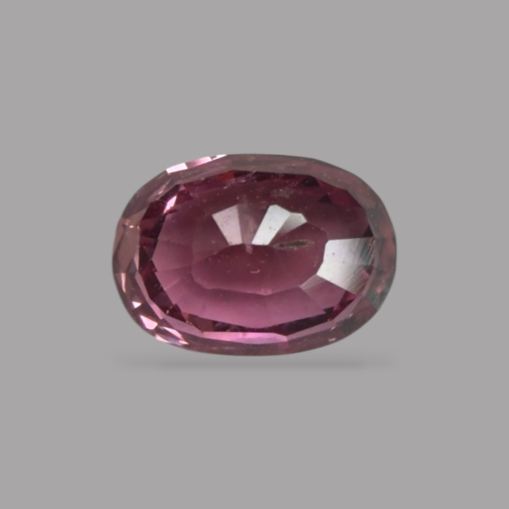 Oval Shape in Natural Pink Sapphire Gemstone 0.67 Carats & 6 x 4.2 mm Size