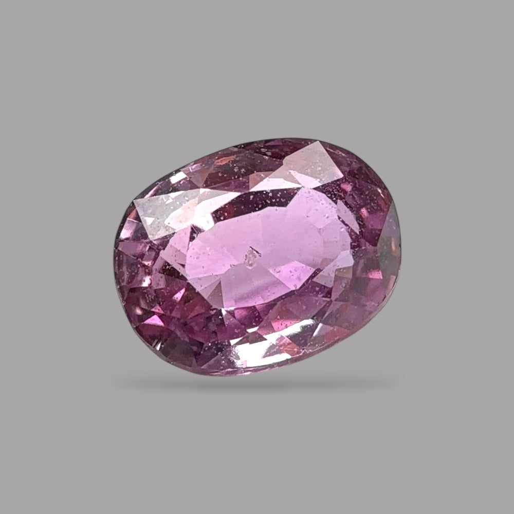 Oval Shape in Natural Pink Sapphire Gemstone 0.82 Carats & 6 x 4.6 mm Size
