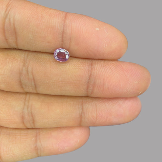 Oval Shape in Natural Pink Sapphire Gemstone 0.86 Carats & 6.2 x 5.1 mm Size
