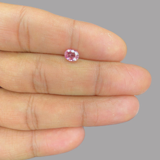 Oval Shape in Natural Pink Sapphire Gemstone 0.89 Carats & 6.3 x 4.9 mm Size