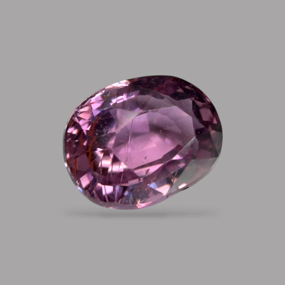 Oval Shape in Natural Pink Sapphire Gemstone 0.95 Carats & 6.4 x 4.8 mm Size