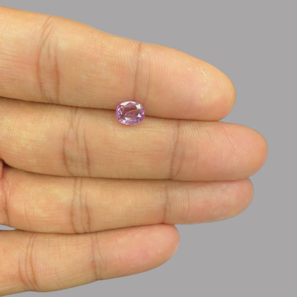 Oval Shape in Natural Pink Sapphire Gemstone 1.19 Carats & 7 x 5.5 mm Size