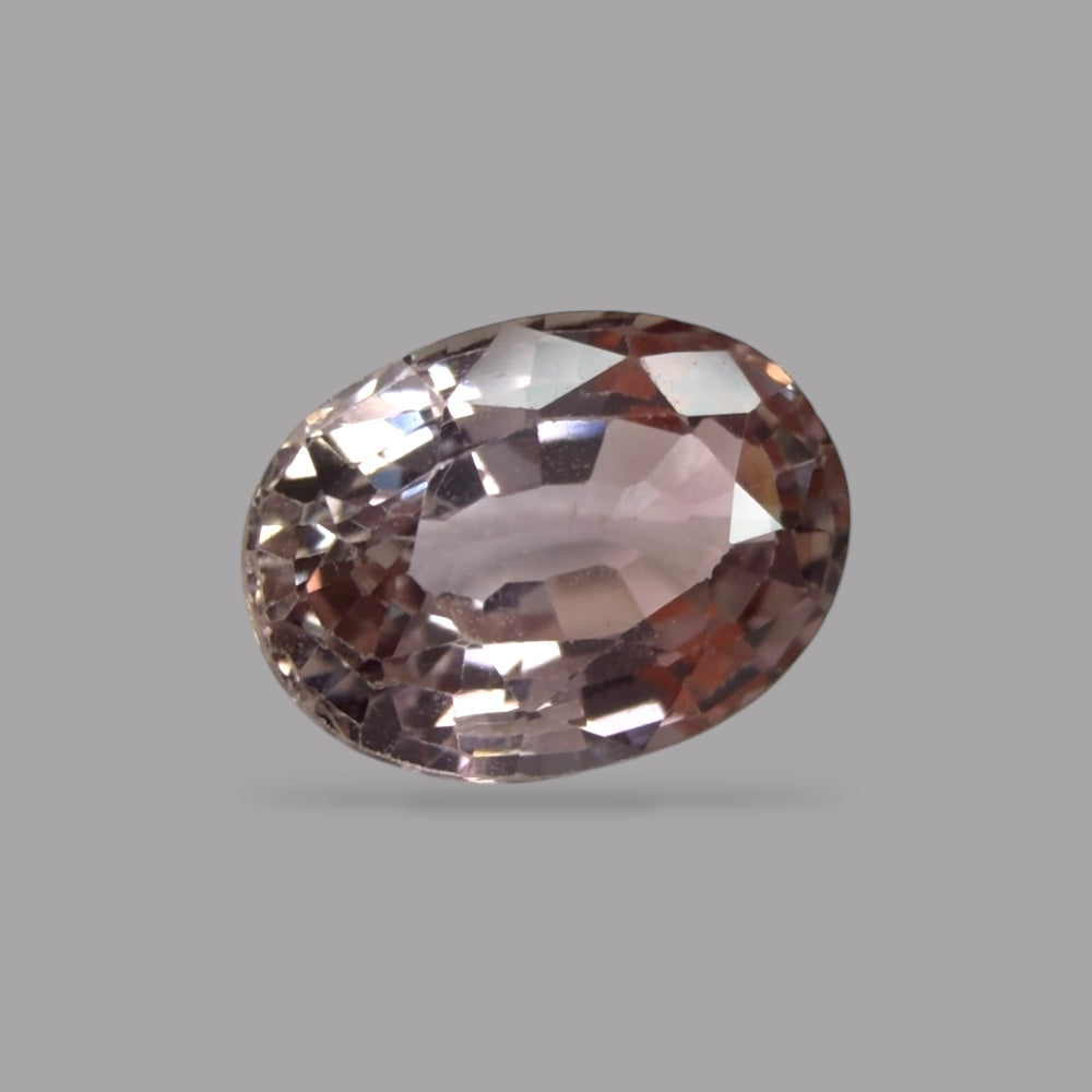 Oval Shape in Natural Pink Sapphire Gemstone 1.33 Carats & 7.6 x 5.6 mm Size