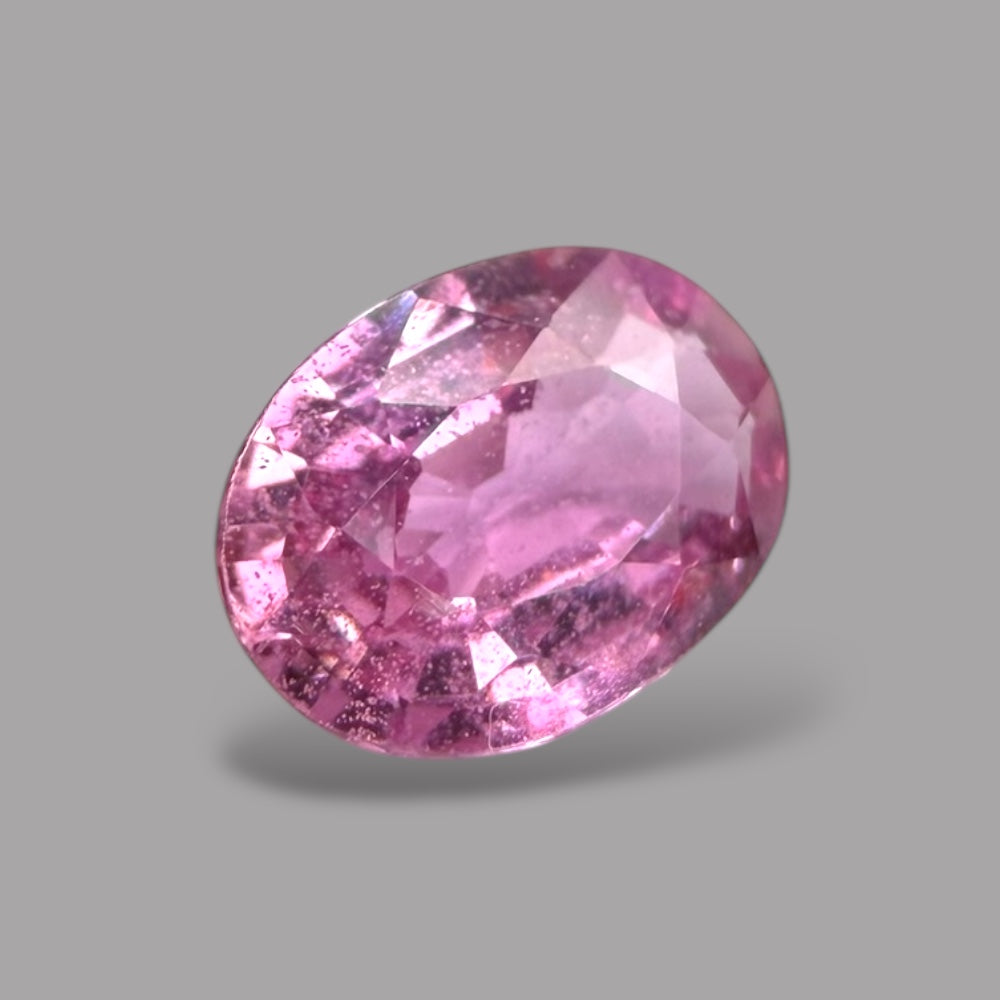 Oval Shape in Pink Sapphire Gemstone 0.50 Carats & 6 x 4.2 mm Size