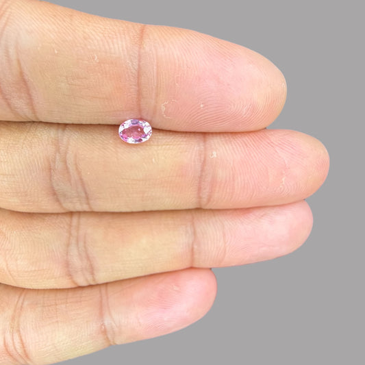 Oval Shape in Pink Sapphire Gemstone 0.57 Carats & 5.8 x 4.2 mm Size