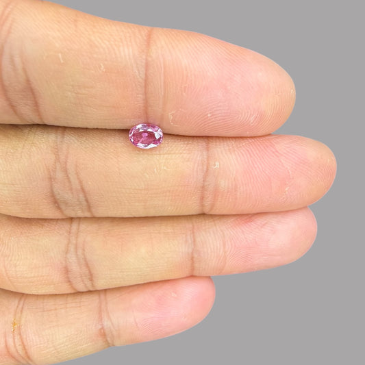 Oval Shape in Pink Sapphire Gemstone 0.59 Carats & 6 x 4.3 mm Size