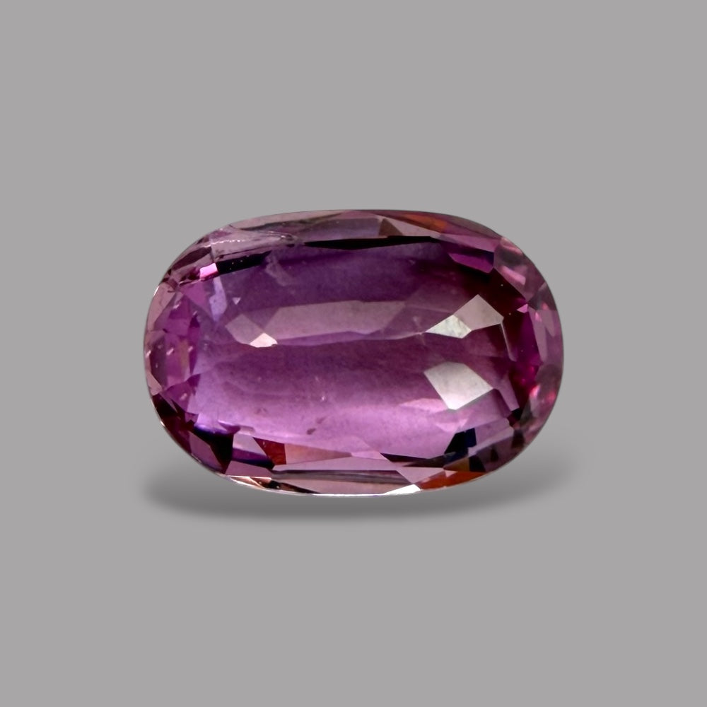 Oval Shape in Pink Sapphire Gemstone 1.03 Carats & 7.3 x 5 mm Size