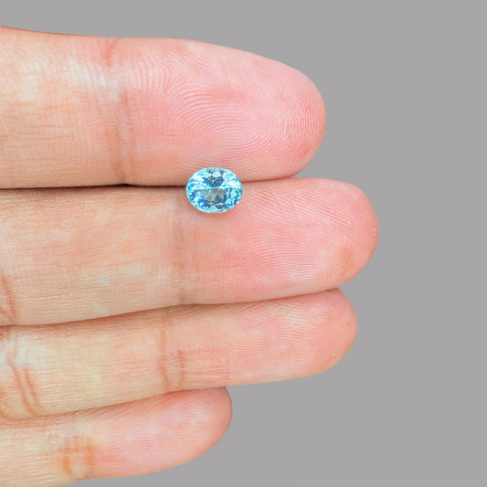 Paraiba Tourmaline Oval Cut 0.79 Carats 6.43 x 5.26 × 3.71 mm From Mozambique GIA Certified