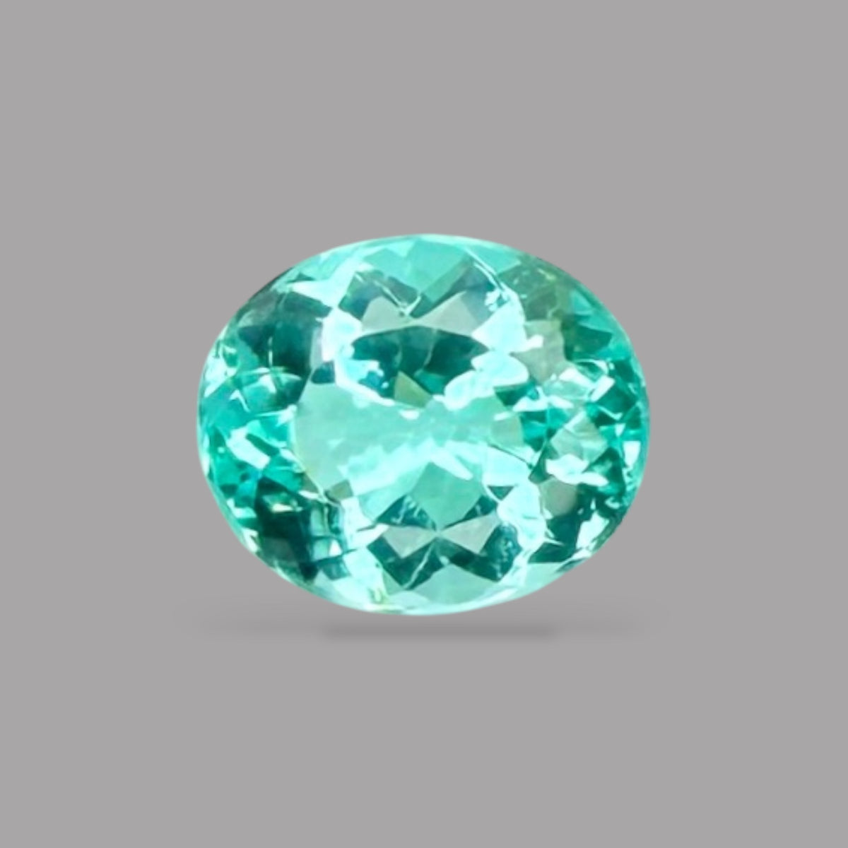 Paraiba Tourmaline Oval Cut 1.25 Carats 7.37 x 6.16 x 4.10 mm From Mozambique GIA Certified