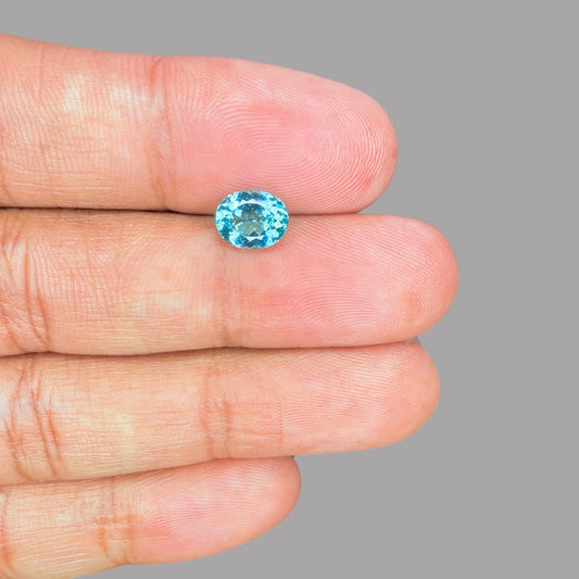 Paraiba Tourmaline Oval Cut 1.31 Carats 7.76 × 6.17 x 3.98 mm From Mozambique GIA Certified