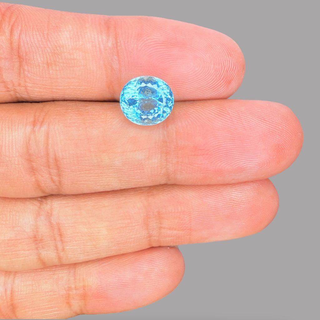 Paraiba Tourmaline Oval Cut 3.43 Carats 9.61 × 8.75 x 6.08 mm From  Mozambique GIA Certified
