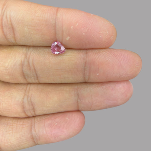 Pear Shape in Pink Sapphire Gemstone 0.79 Carats &  6.3 x 5.6 mm Size