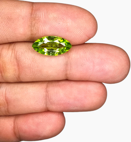 Natural Peridot Gemstone  Marquise Shape 4.22 Carats Size 16x8mm