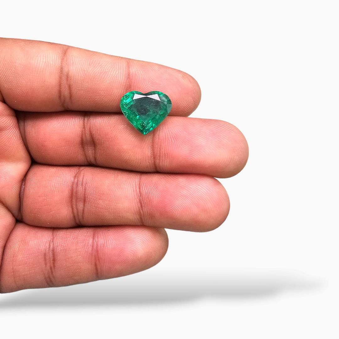 Natural Zambian Emerald Stone 7.56 Carats Heart Shape
