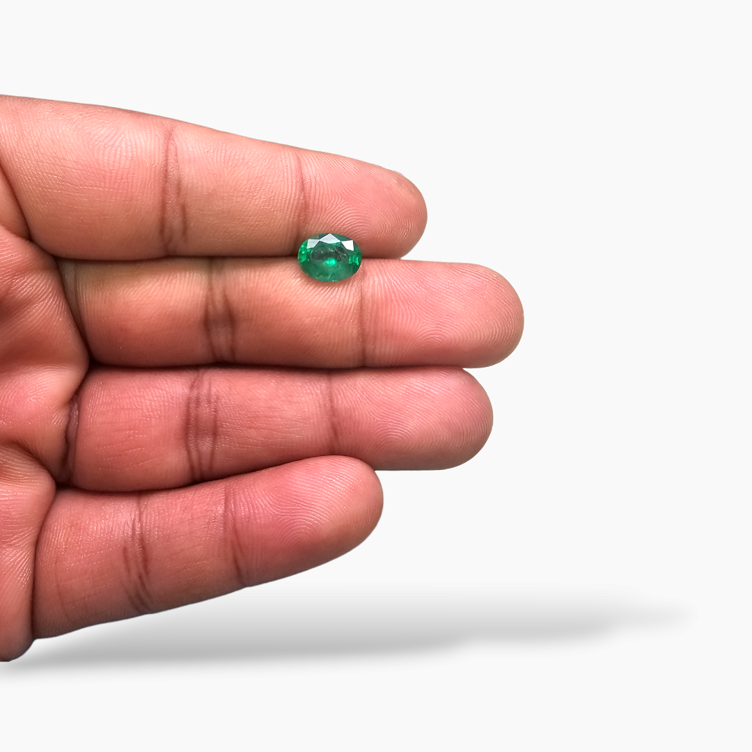 Natural Zambian Emerald Stone 1.95 Carats Oval Cut 9.2 x 7.3 mm