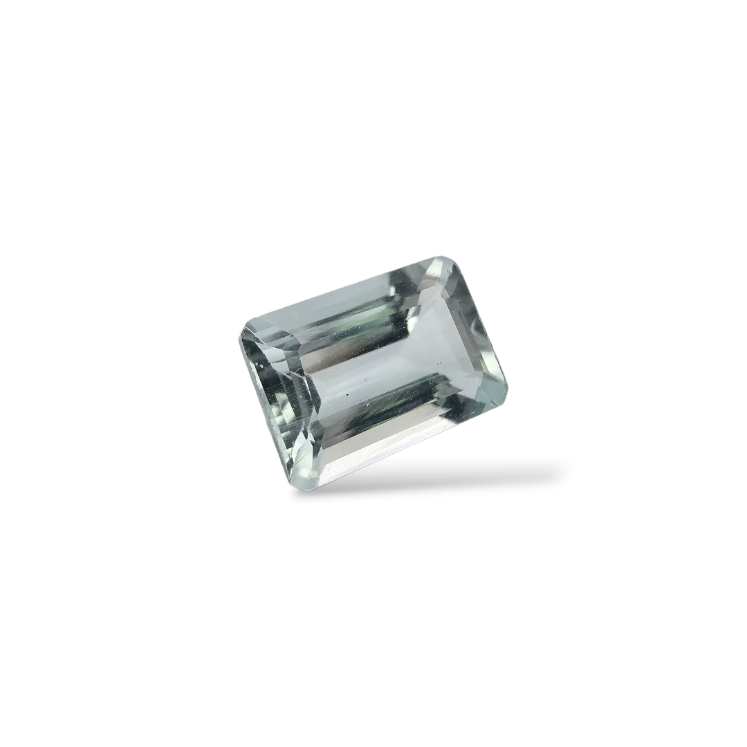 shop Natural Aquamarine Stone 2.56 Carats Emerald Cut