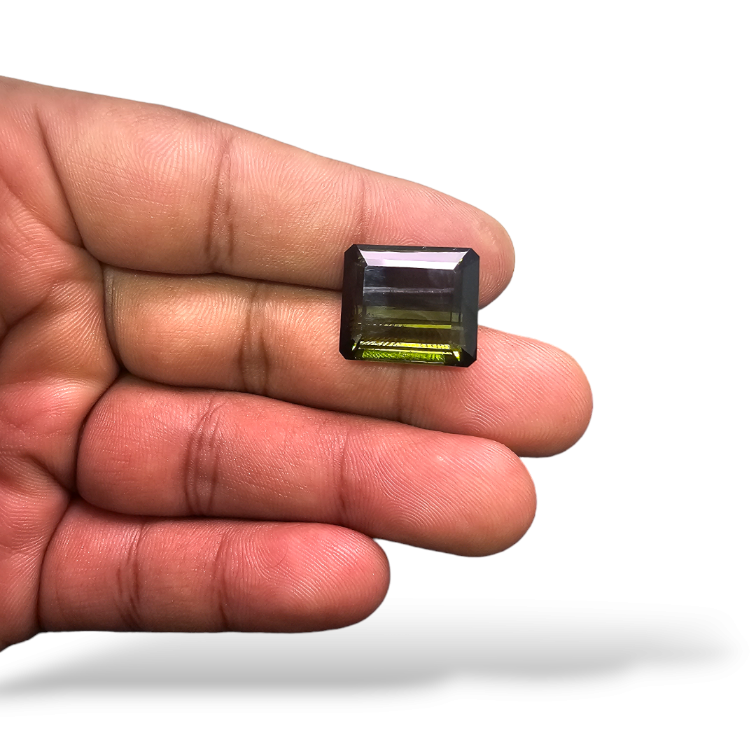 loose Natural Green Tourmaline Stone 20.65 Carats Emerald Cut (10  mm) 