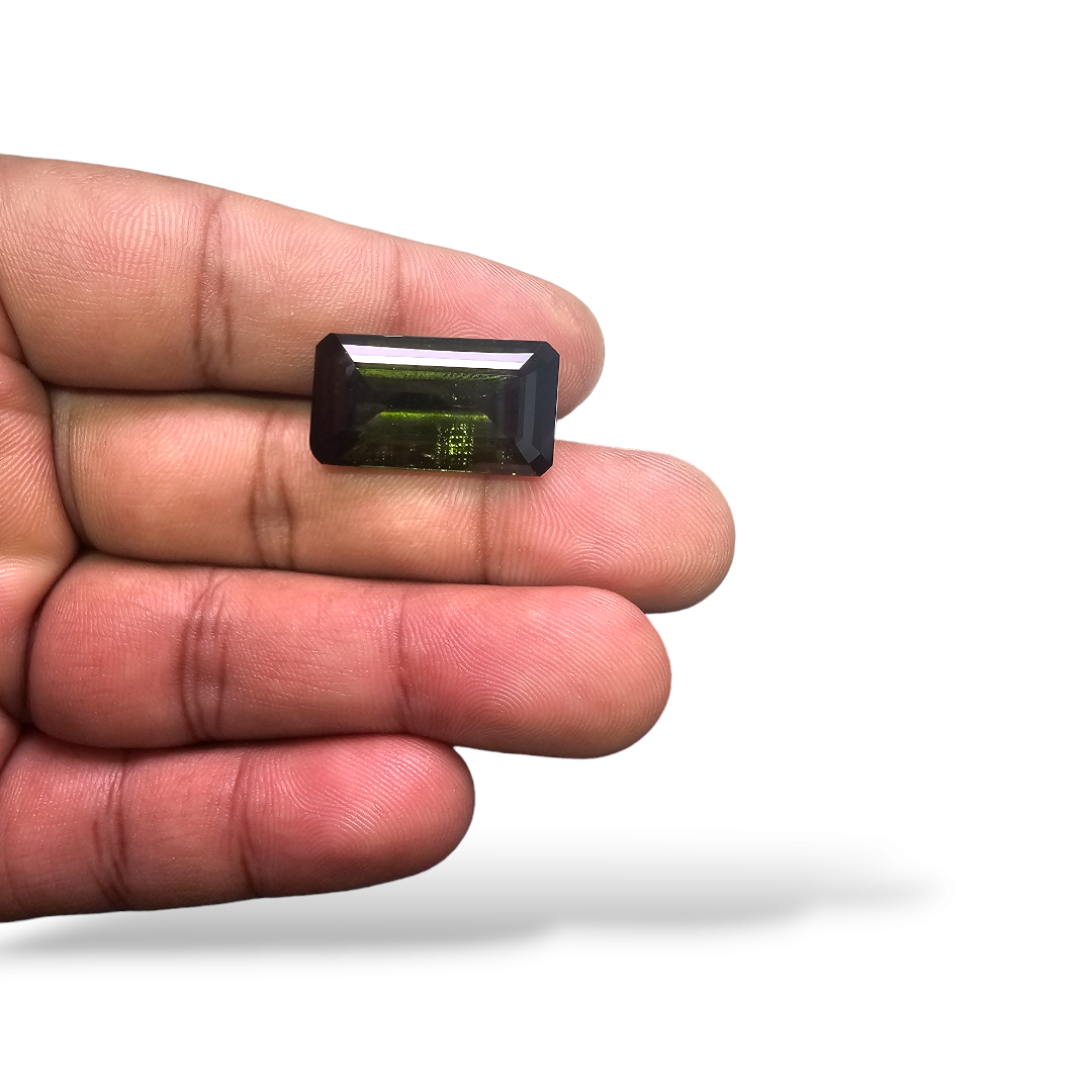 sale Natural Green Tourmaline Stone 23.22 Carats Emerald Cut (21.3 x 13.3   mm)
