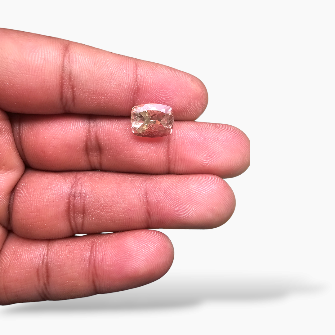 loose Natural Peach Morganite Stone 4.45 Carats Cushion Cut (11x9  mm) 