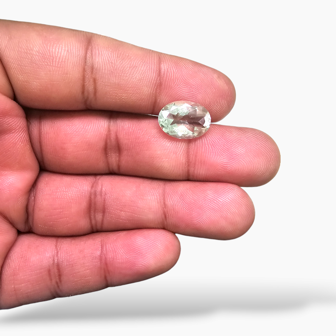 online Natural Green Amethyst  Stone 4.71 Carats Oval   ( 13.5X9.8 mm) 