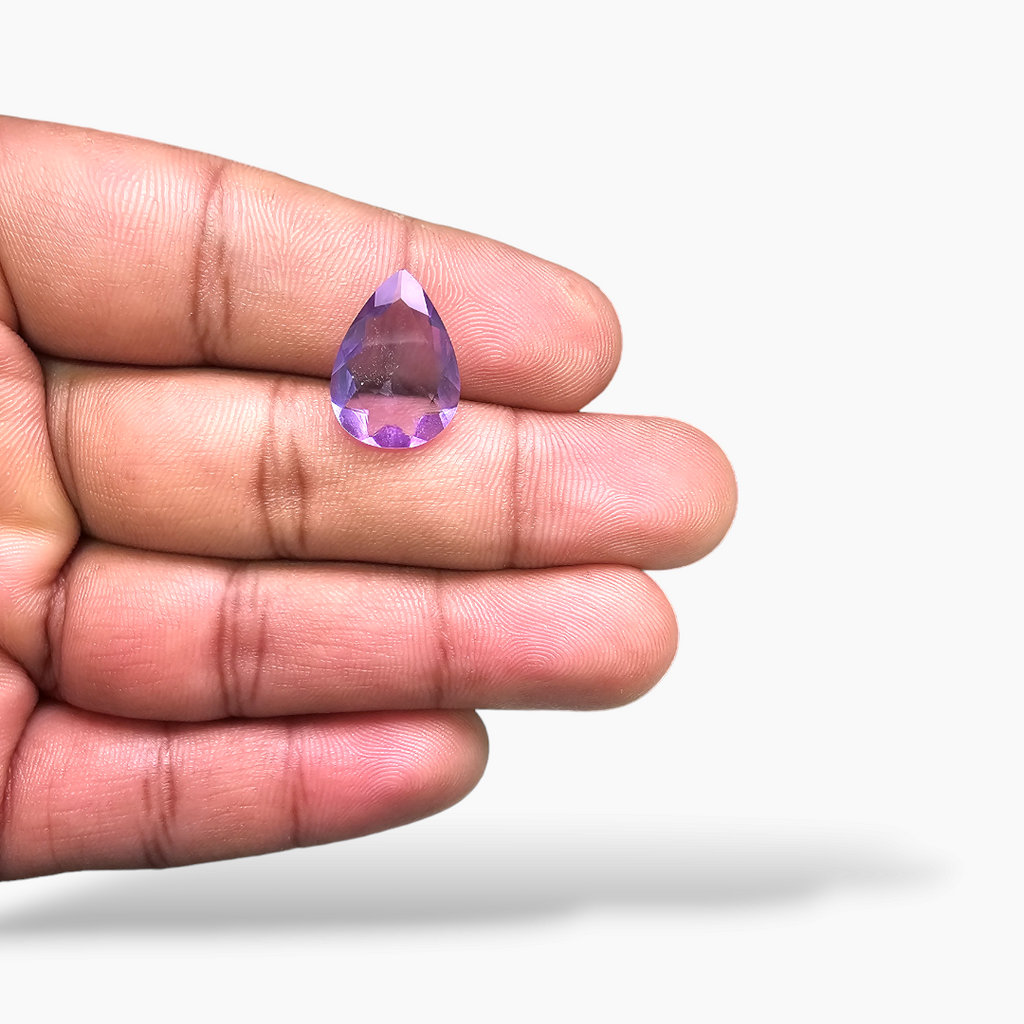 for sale Natural Purple Amethyst  Stone 4.25 Carats Oval ( 12x10 mm)