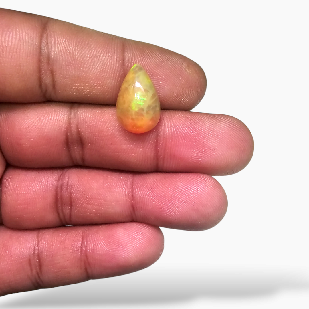 loose Natural White Ethiopian Opal  Stone 5.62 Carats Pear Cabochon Shape  ( 16x10.5 mm )