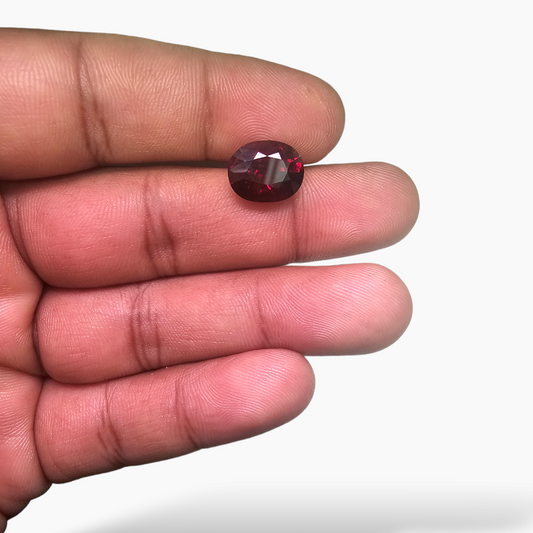 Natural Almandine Garnet Stone 6.03 Carats Oval Shape ( 11.5x9.5 mm )