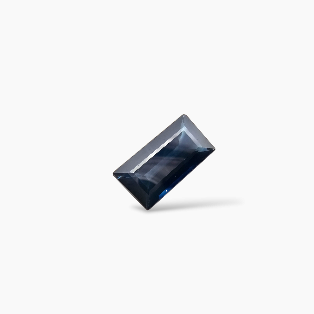 Natural Blue Sapphire Gemstone 4.65 Carats Baguette Cut Shape