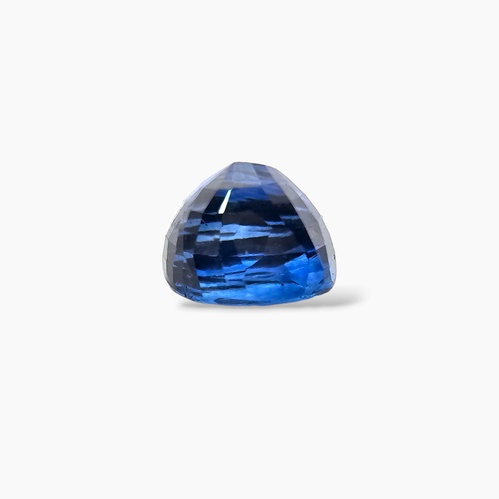Blue Sapphire Oval Cut: 1.92 Carats, Natural Radiance from Africa