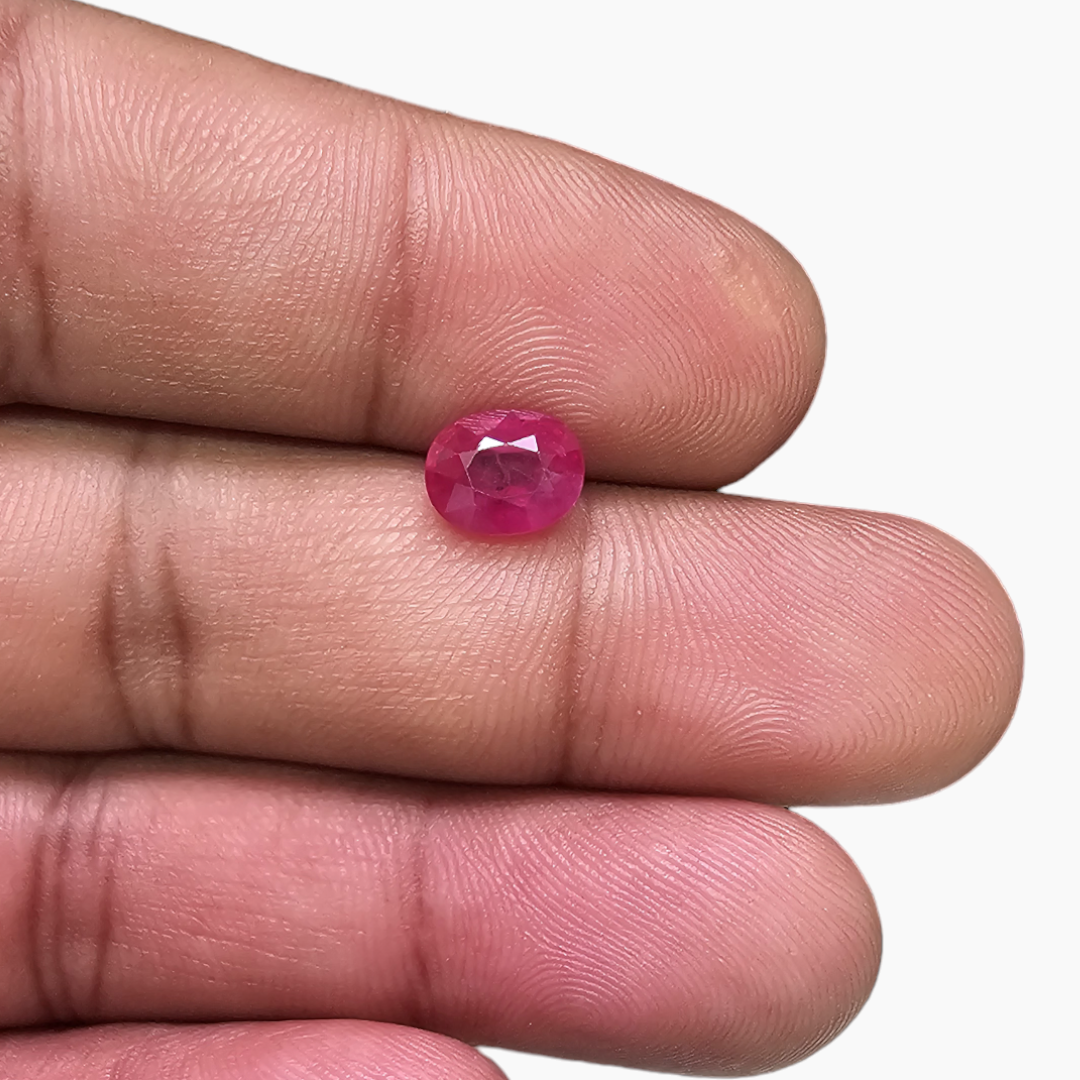 Mozambique Ruby in Red Color with 2.03 Carats Weight for Sale
