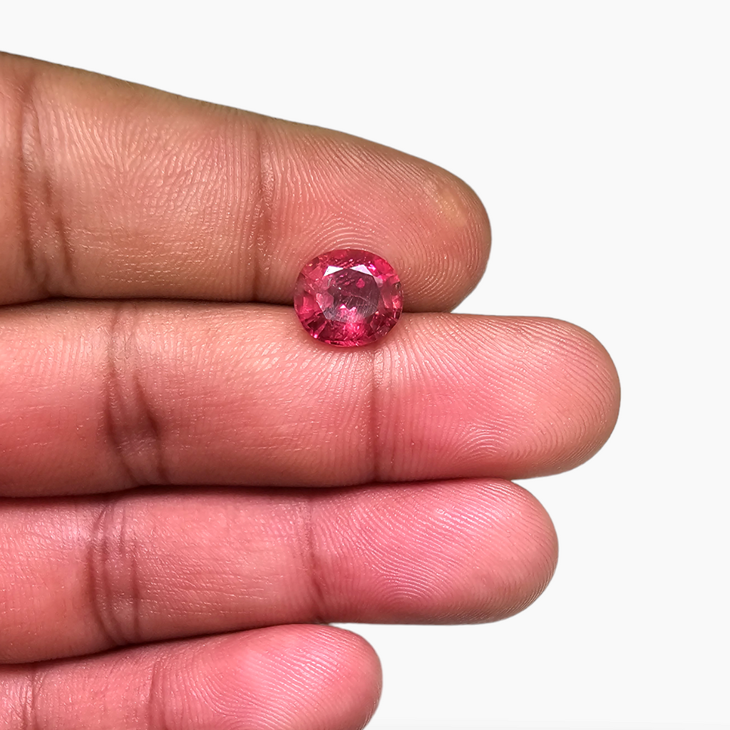 Natural Pink Tourmaline 3.16 Carats From Africa in Oval Shape 9.5 by 8.5 mm