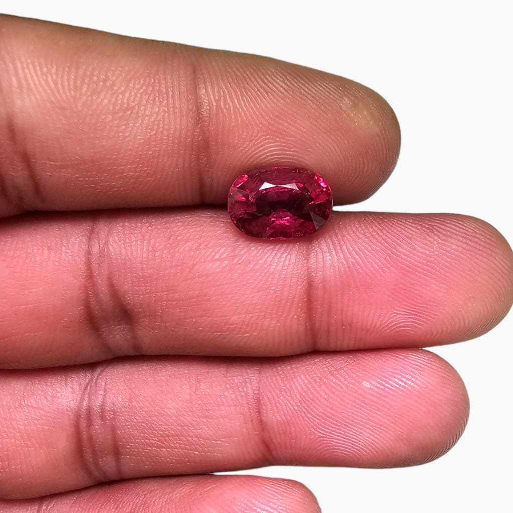 Natural Pink Tourmaline Natural from Africa in 3.91 Carats with 11 by 7 mm