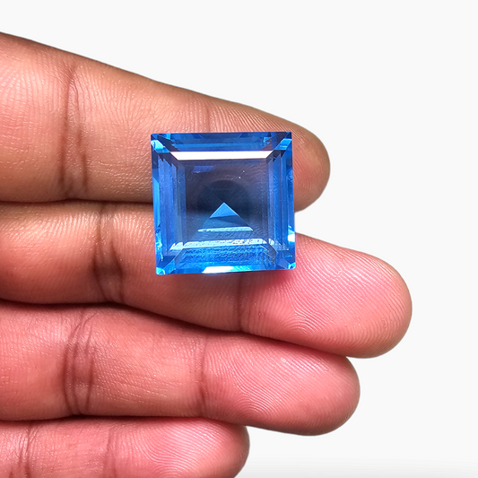 Natural Blue Topaz Stone Fancy Princess Cut in 40 Carats from Africa