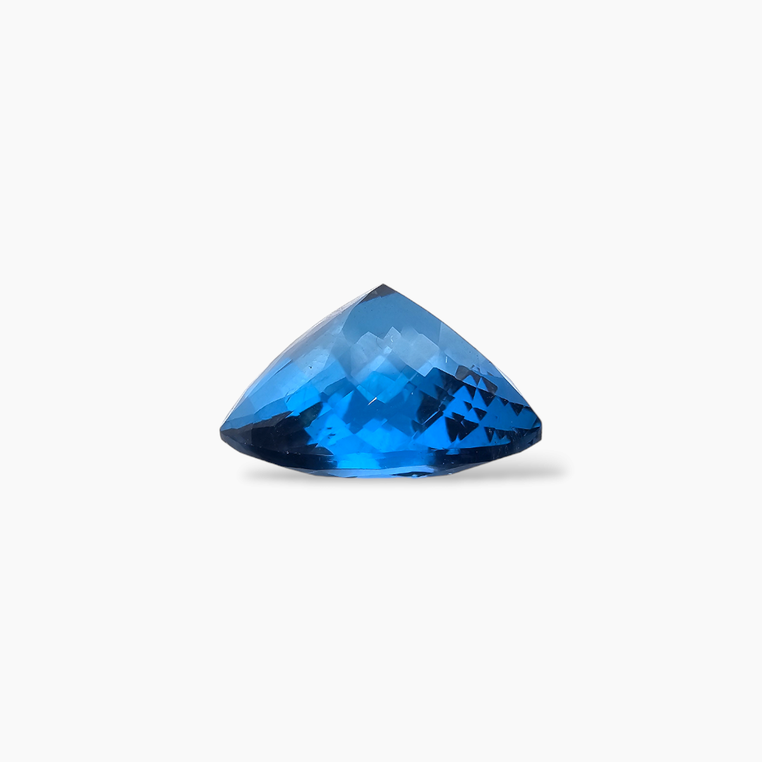 Natural Swiss Blue Topaz in 33 Carats with Trilliant Cut for Sale