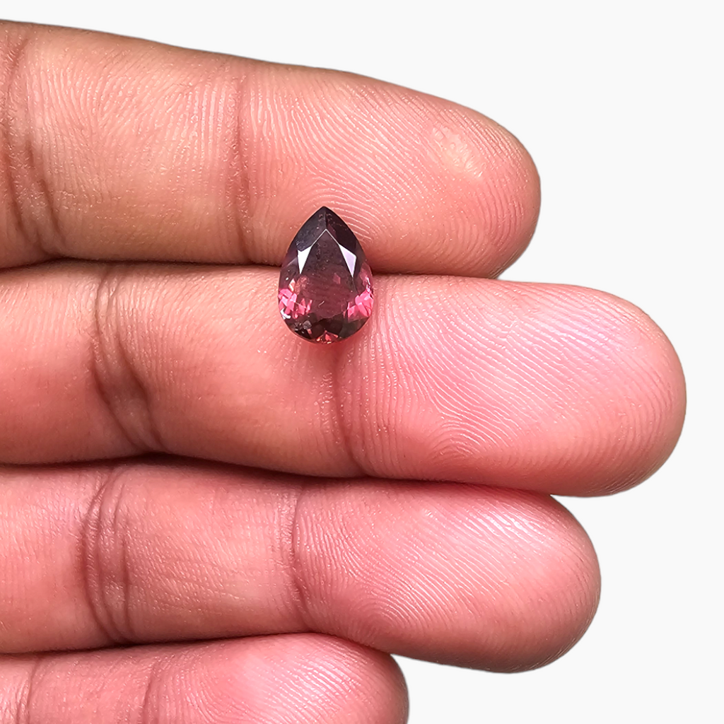 Natural Pink Tourmaline Pear Shape with 2.14 Carats Weight for Sale