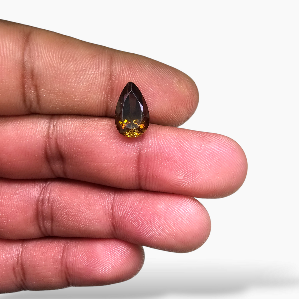Natural Tourmaline in 3.16 Carats with Pear Cut From Africa for Sale