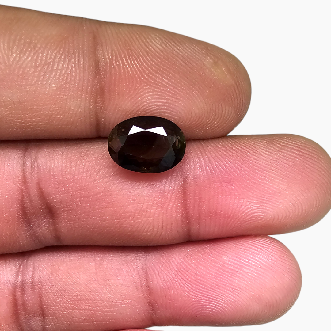 African Natural Green Tourmaline Stone Oval Shape in 3.52 Carats