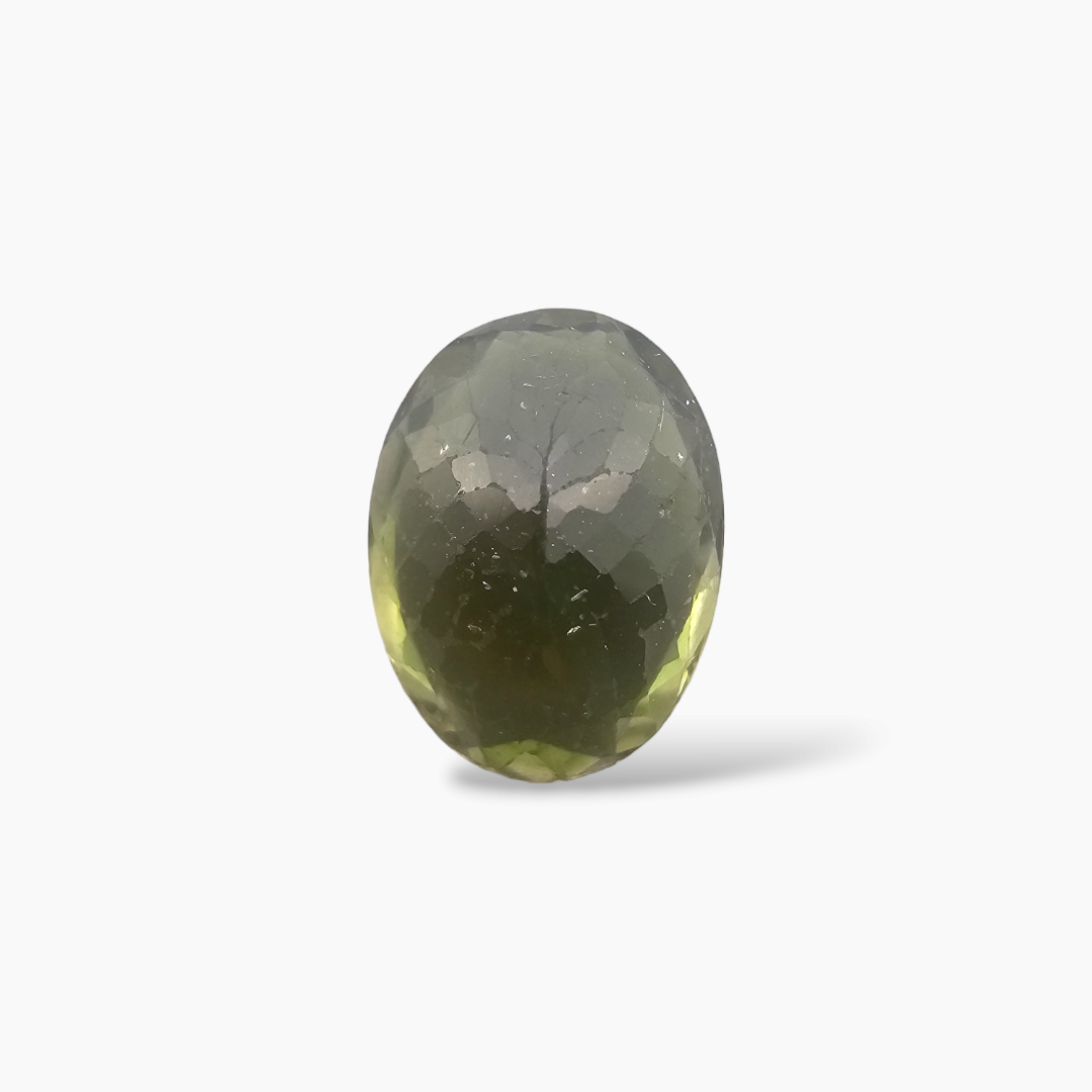 Natural Green Tourmaline Stone From Africa in 2.57 Carats for Sale