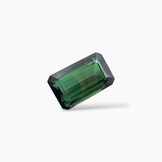 Natural Green Tourmaline in Emerald Cut with 5.25 Carats for Sale