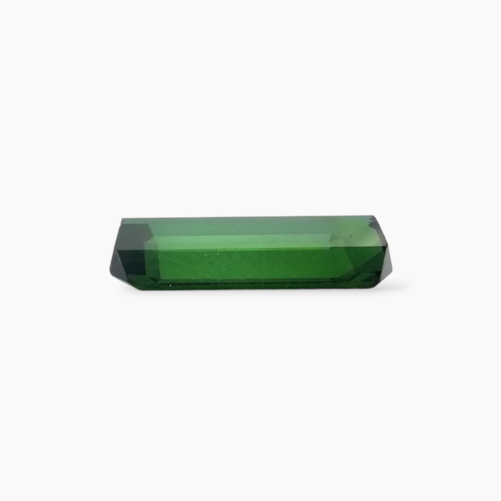Natural Green Tourmaline Gemstone in 3.2 Carats Weight with 14 by 7 mm